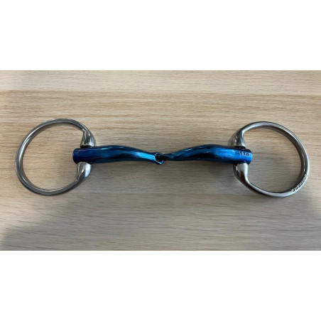 Eggbutt Titanium Snaffle Comfy used