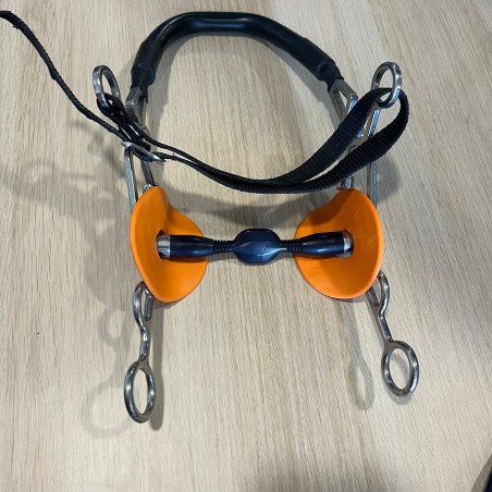 Bomber Hybrid Moulded Preferred contact used