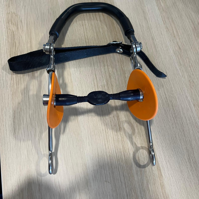 Bomber Hybrid Moulded Preferred contact used