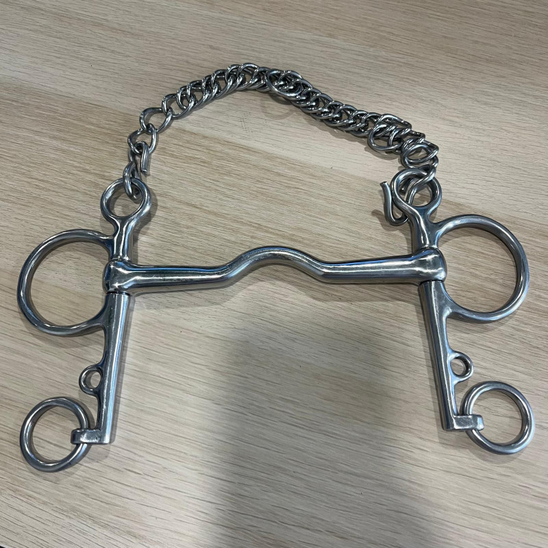 Pelham with tongue port used