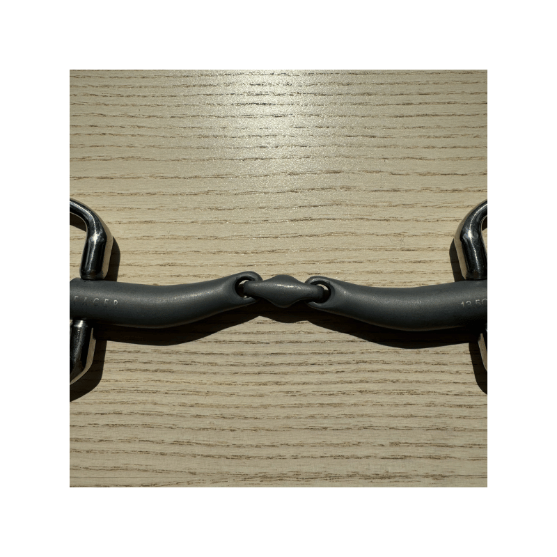 Maria Titanium Eggbutt fixed rings used - Fager | Mors & More