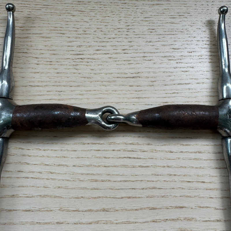 Ergonomic Full cheek Snaffle used - Bombers | Mors & More