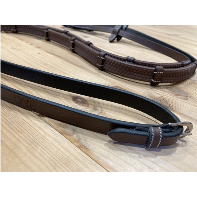 Rubber Reins With Stops - One